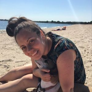 Meet your Posher, Alexandra